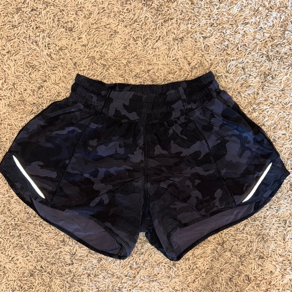 Camo Lululemon Hotty Hot High-Rise Shorts
